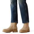 Ariat Women's High Rise Bridle Slim Straight Jeans in blue denim - Detail