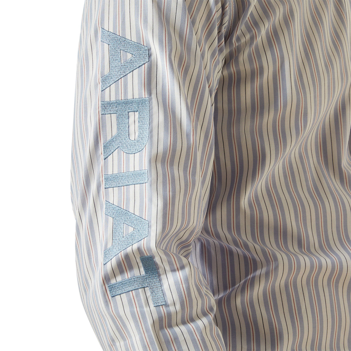 Striped fabric with 'Havaianas' branding on a white background