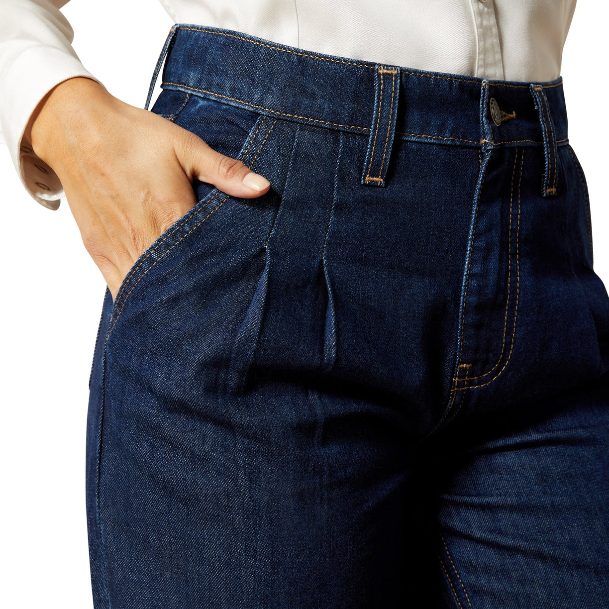 Ultra High Rise Pleated Trouser