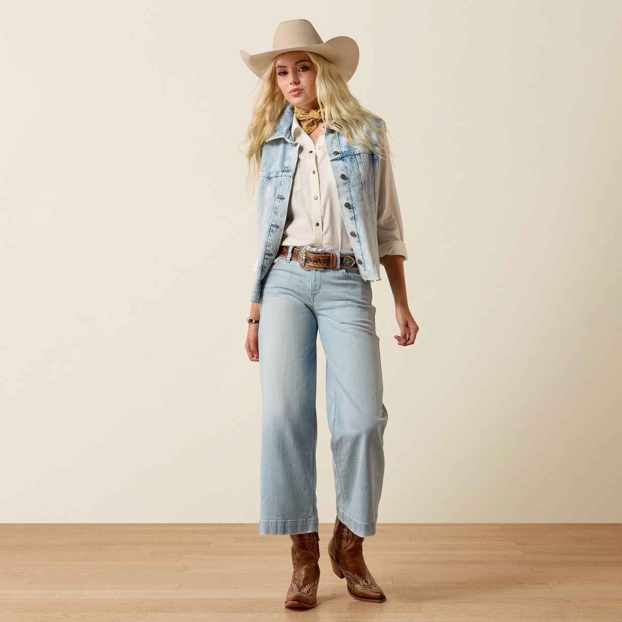 Perfect Rise Clare Wide Leg Crop Jeans