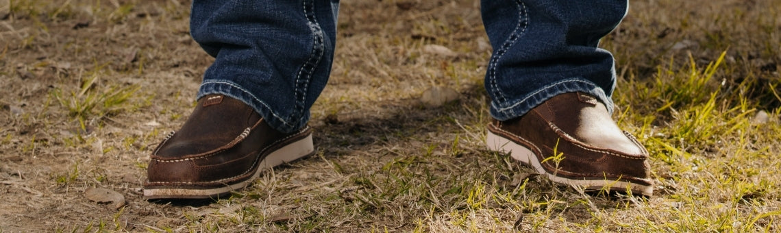 Men's Cruiser Shoes close up outside