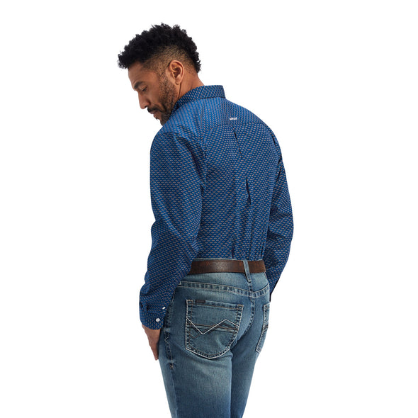 Wrinkle Free Sterling Fitted Shirt