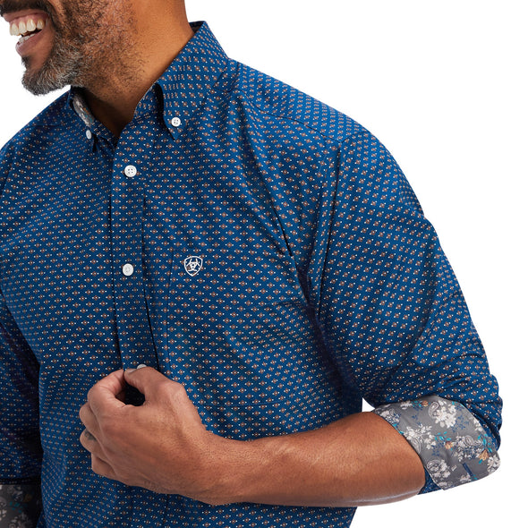 Wrinkle Free Sterling Fitted Shirt